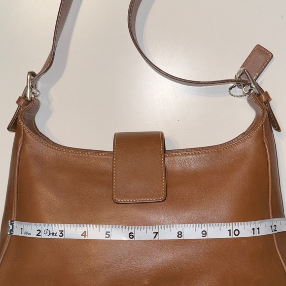 Coach Elegant Brown Leather Shoulder Bag The Coach Hamptons 7789 Hobo bag - Picture 11 of 14